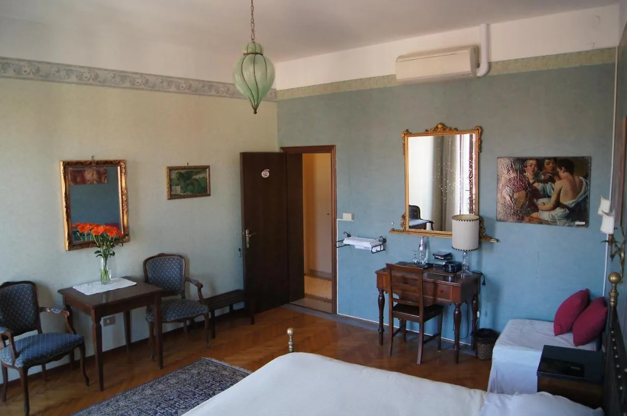 B&B S.Marco Venice Italy